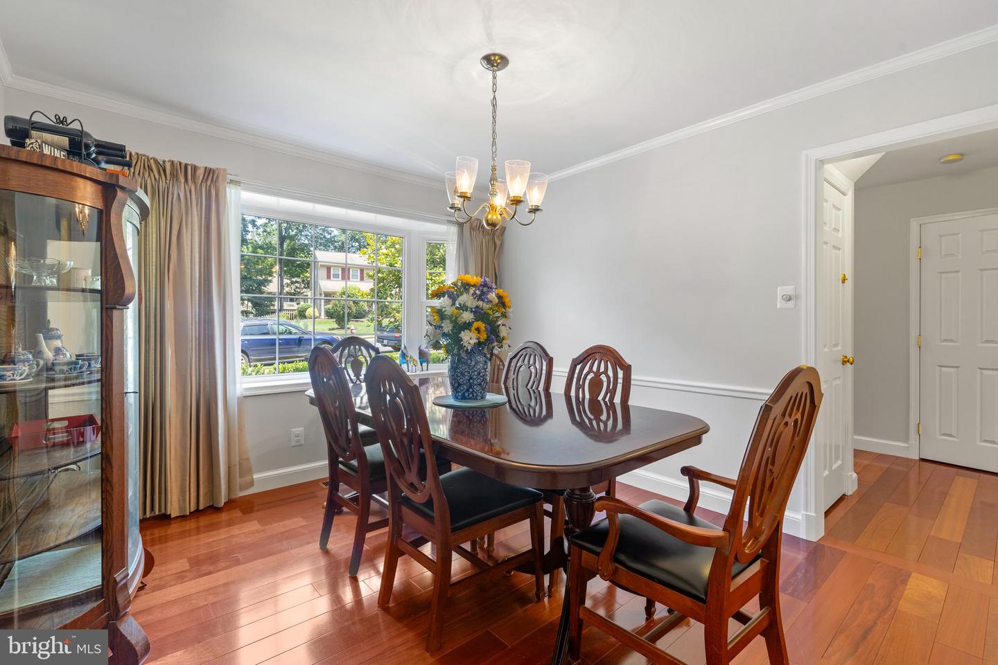 12237 OX HILL RD, FAIRFAX, Virginia 22033, 4 Bedrooms Bedrooms, ,2 BathroomsBathrooms,Residential,For sale,12237 OX HILL RD,VAFX2250498 MLS # VAFX2250498