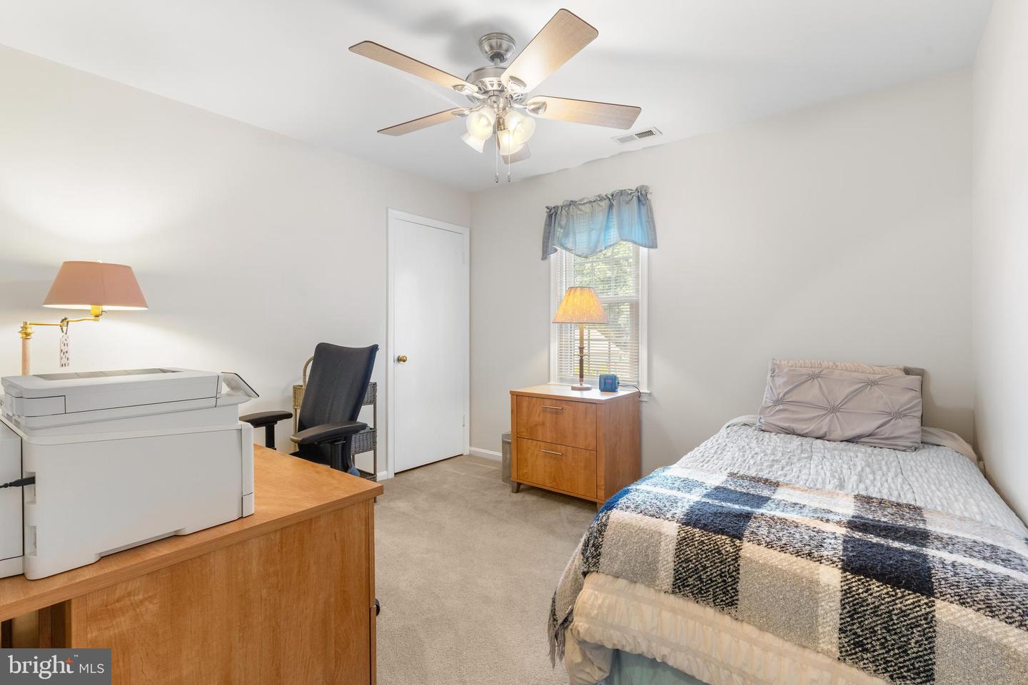 12237 OX HILL RD, FAIRFAX, Virginia 22033, 4 Bedrooms Bedrooms, ,2 BathroomsBathrooms,Residential,For sale,12237 OX HILL RD,VAFX2250498 MLS # VAFX2250498