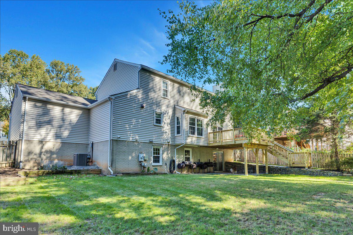 12237 OX HILL RD, FAIRFAX, Virginia 22033, 4 Bedrooms Bedrooms, ,2 BathroomsBathrooms,Residential,For sale,12237 OX HILL RD,VAFX2250498 MLS # VAFX2250498