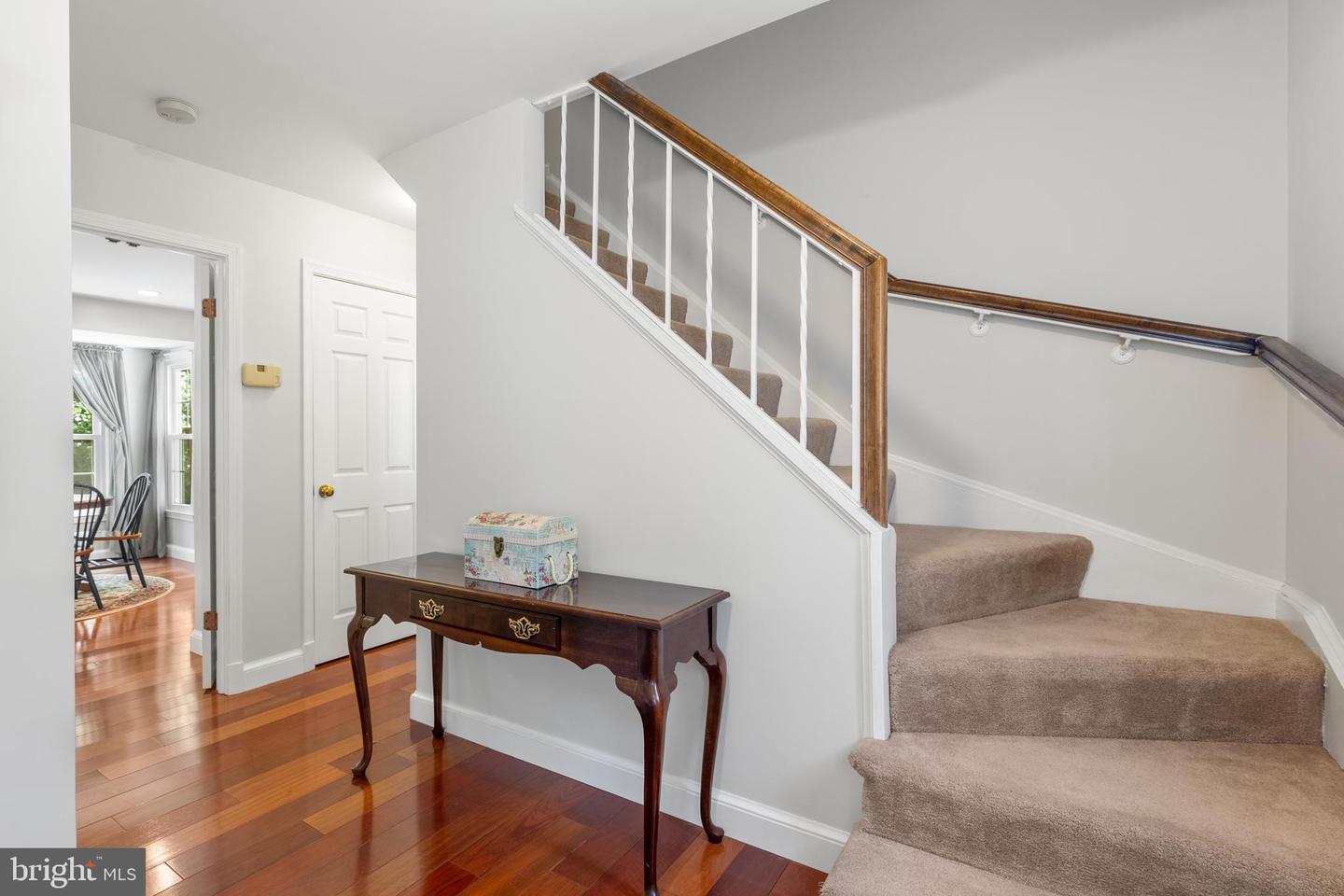12237 OX HILL RD, FAIRFAX, Virginia 22033, 4 Bedrooms Bedrooms, ,2 BathroomsBathrooms,Residential,For sale,12237 OX HILL RD,VAFX2250498 MLS # VAFX2250498
