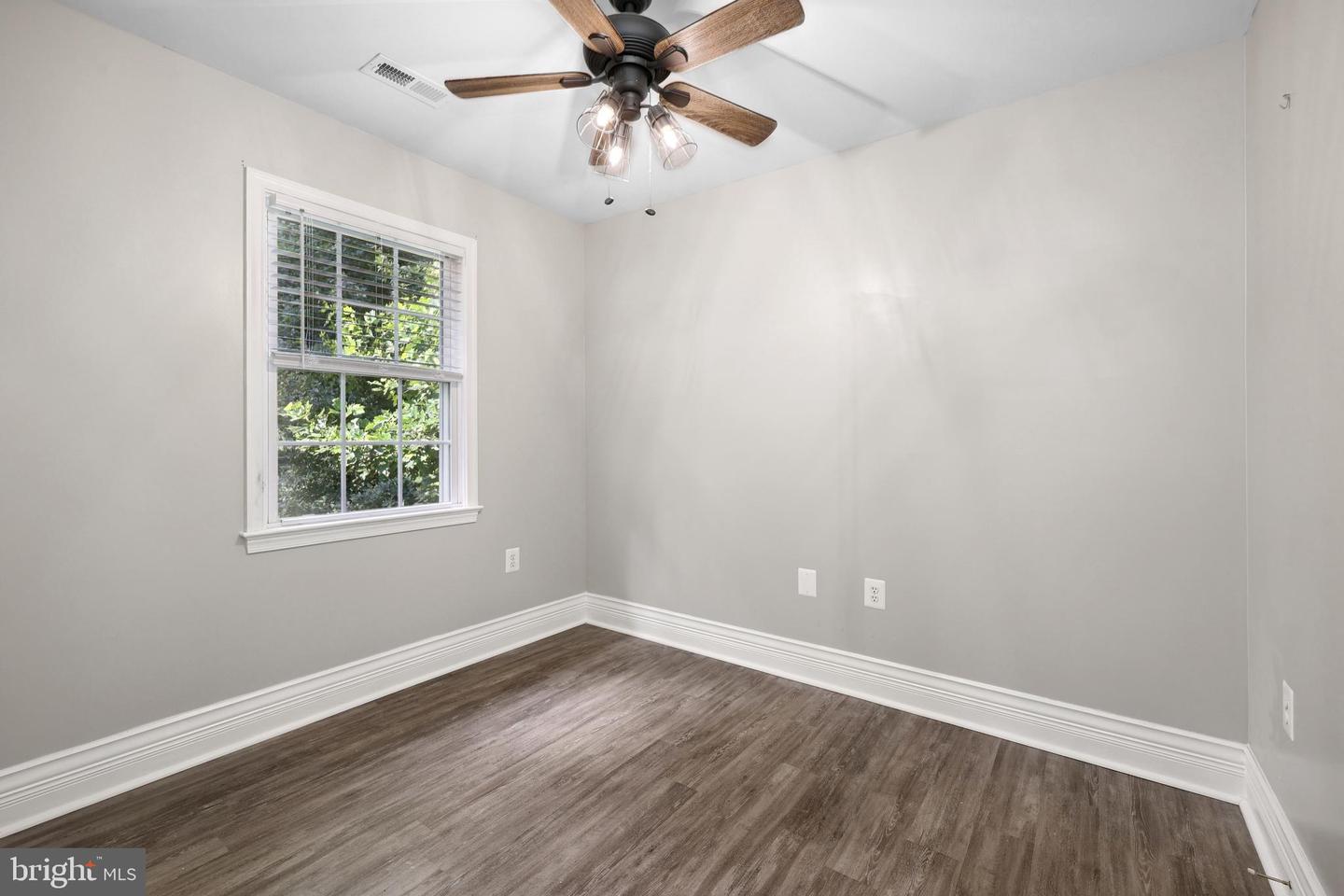 218 HAMILTON DR, RUTHER GLEN, Virginia 22546, 4 Bedrooms Bedrooms, ,2 BathroomsBathrooms,Residential,For sale,218 HAMILTON DR,VACV2008380 MLS # VACV2008380
