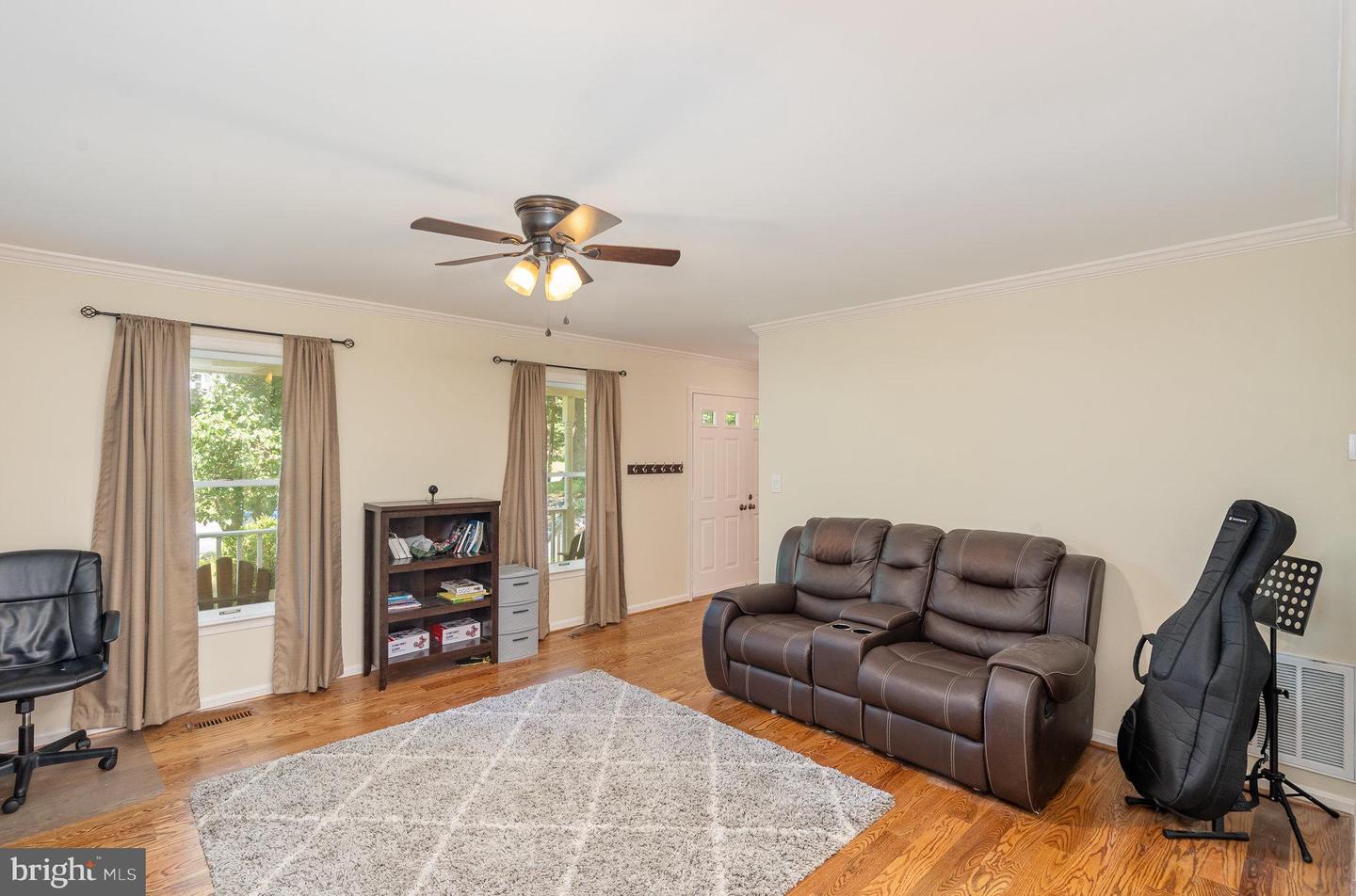 1031 HARBOUR DR, STAFFORD, Virginia 22554, 4 Bedrooms Bedrooms, 15 Rooms Rooms,2 BathroomsBathrooms,Residential,For sale,1031 HARBOUR DR,VAST2040248 MLS # VAST2040248