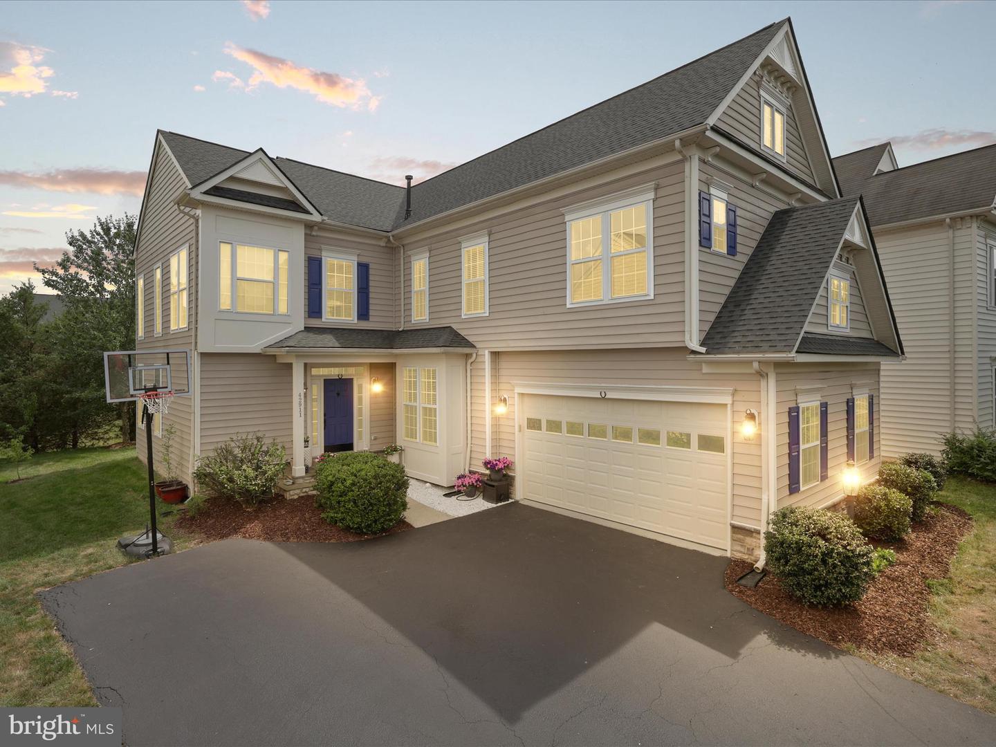 42911 PARK BROOKE CT, BROADLANDS, Virginia 20148, 4 Bedrooms Bedrooms, ,2 BathroomsBathrooms,Residential,For sale,42911 PARK BROOKE CT,VALO2100592 MLS # VALO2100592