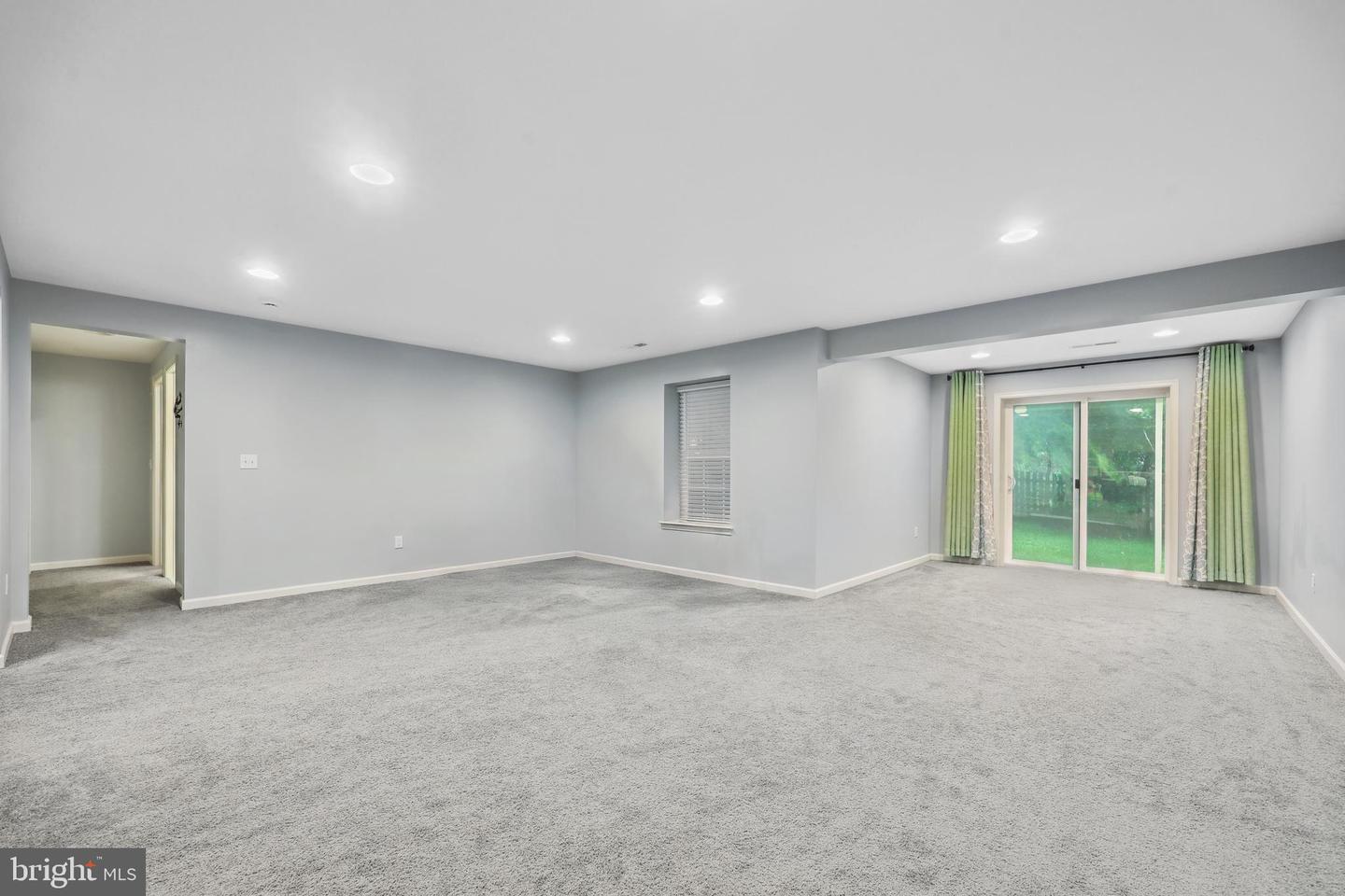 23420 SOMERSET CROSSING PL, BRAMBLETON, Virginia 20148, 5 Bedrooms Bedrooms, ,4 BathroomsBathrooms,Residential,For sale,23420 SOMERSET CROSSING PL,VALO2100678 MLS # VALO2100678