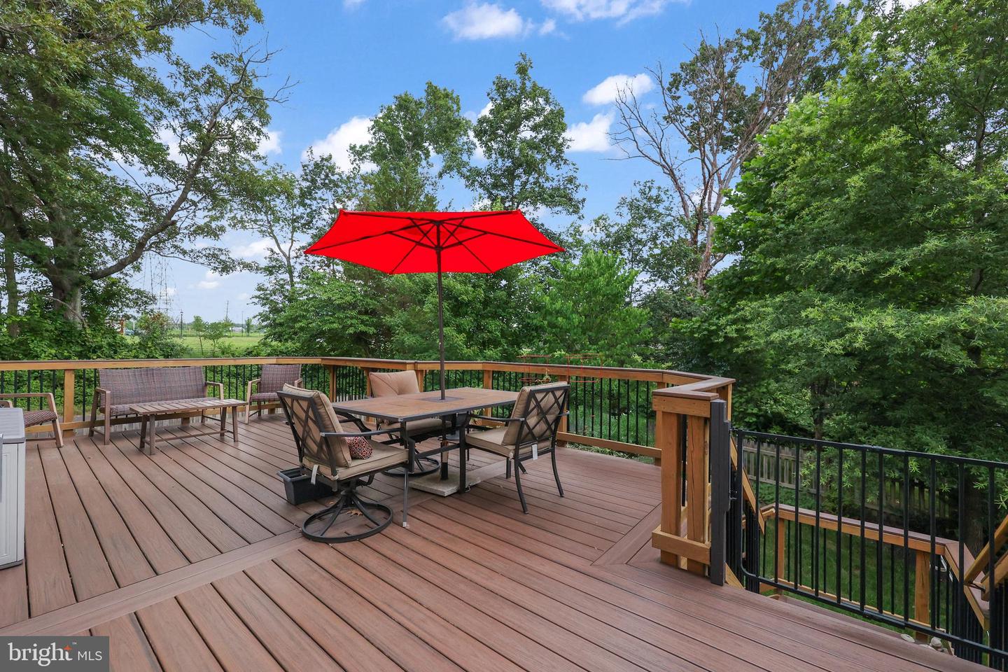 23420 SOMERSET CROSSING PL, BRAMBLETON, Virginia 20148, 5 Bedrooms Bedrooms, ,4 BathroomsBathrooms,Residential,For sale,23420 SOMERSET CROSSING PL,VALO2100678 MLS # VALO2100678