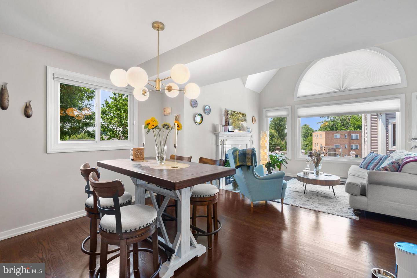 5560 LANGSTON BLVD #63-E, ARLINGTON, Virginia 22207, 2 Bedrooms Bedrooms, ,2 BathroomsBathrooms,Residential,For sale,5560 LANGSTON BLVD #63-E,VAAR2059936 MLS # VAAR2059936