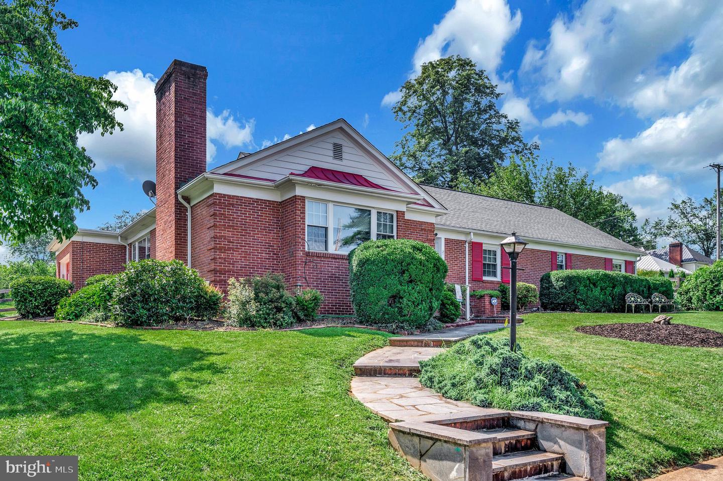 503 MACOY AVE, CULPEPER, Virginia 22701, 4 Bedrooms Bedrooms, ,2 BathroomsBathrooms,Residential,For sale,503 MACOY AVE,VACU2010902 MLS # VACU2010902