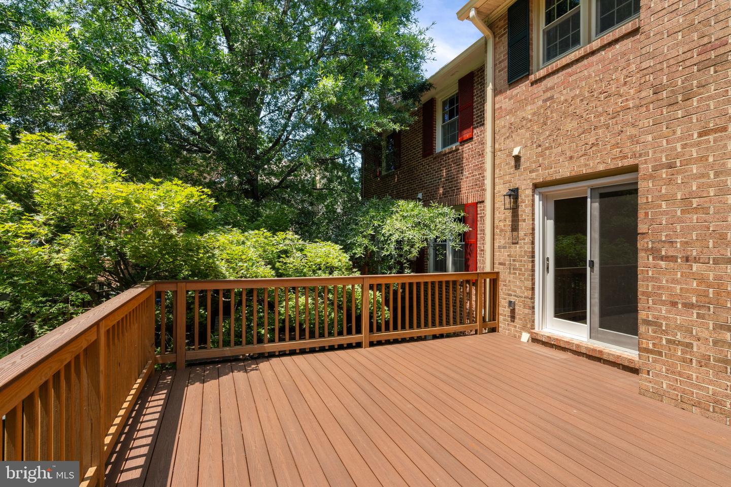 8281 CLIFTON FARM CT, ALEXANDRIA, Virginia 22306, 3 Bedrooms Bedrooms, 3 Rooms Rooms,3 BathroomsBathrooms,Residential,For sale,8281 CLIFTON FARM CT,VAFX2252338 MLS # VAFX2252338