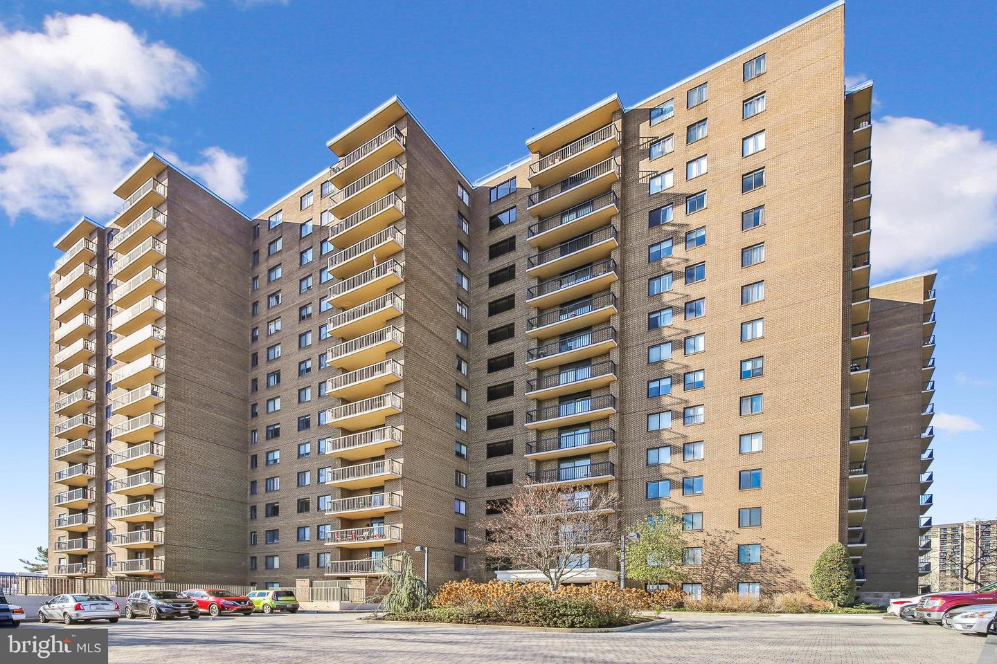 200 N PICKETT ST #108, ALEXANDRIA, Virginia 22304, 2 Bedrooms Bedrooms, ,2 BathroomsBathrooms,Residential,For sale,200 N PICKETT ST #108,VAAX2047004 MLS # VAAX2047004