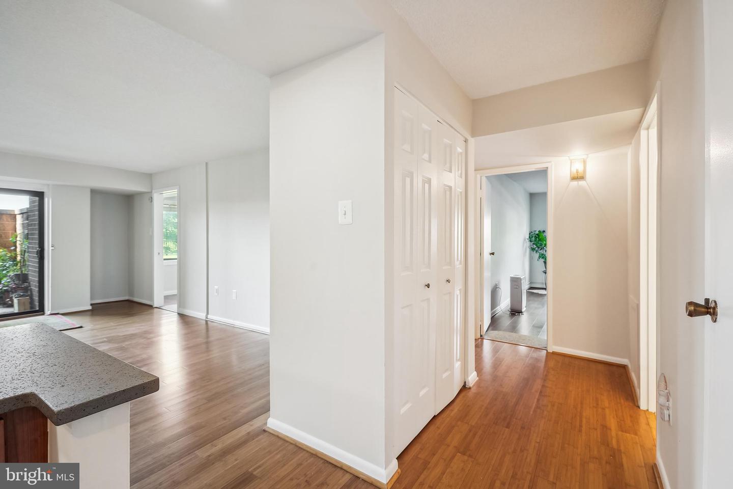 200 N PICKETT ST #108, ALEXANDRIA, Virginia 22304, 2 Bedrooms Bedrooms, ,2 BathroomsBathrooms,Residential,For sale,200 N PICKETT ST #108,VAAX2047004 MLS # VAAX2047004