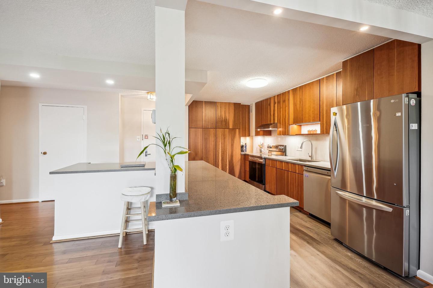 200 N PICKETT ST #108, ALEXANDRIA, Virginia 22304, 2 Bedrooms Bedrooms, ,2 BathroomsBathrooms,Residential,For sale,200 N PICKETT ST #108,VAAX2047004 MLS # VAAX2047004