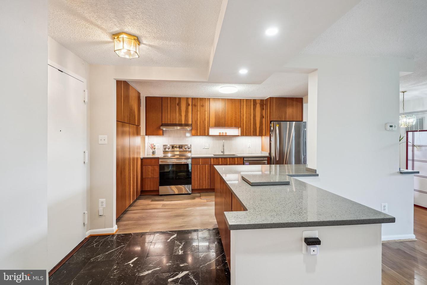 200 N PICKETT ST #108, ALEXANDRIA, Virginia 22304, 2 Bedrooms Bedrooms, ,2 BathroomsBathrooms,Residential,For sale,200 N PICKETT ST #108,VAAX2047004 MLS # VAAX2047004