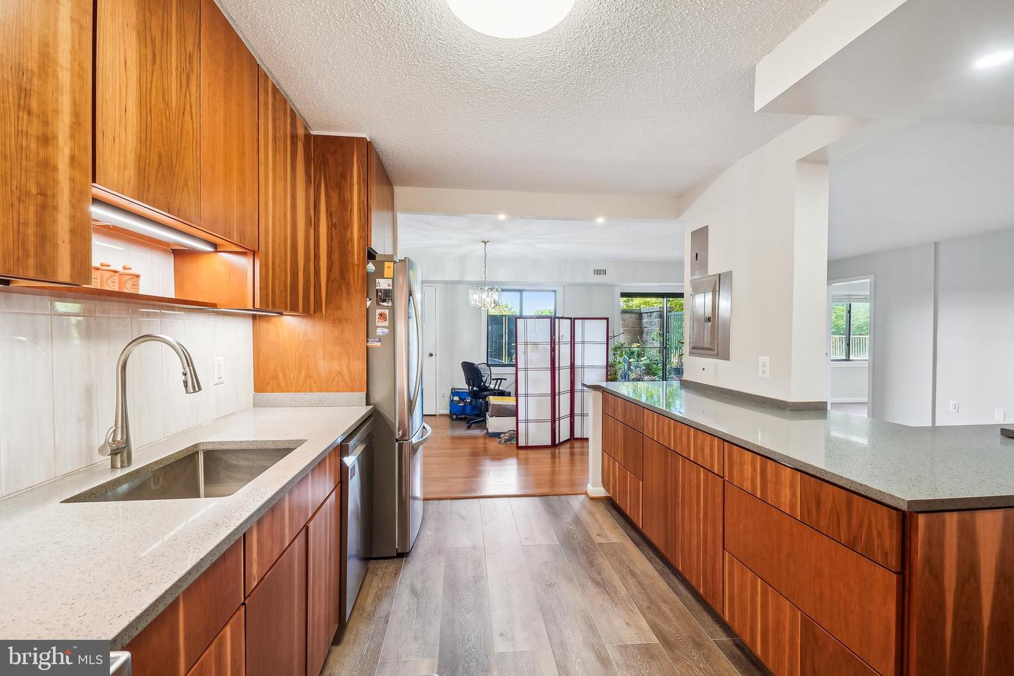 200 N PICKETT ST #108, ALEXANDRIA, Virginia 22304, 2 Bedrooms Bedrooms, ,2 BathroomsBathrooms,Residential,For sale,200 N PICKETT ST #108,VAAX2047004 MLS # VAAX2047004