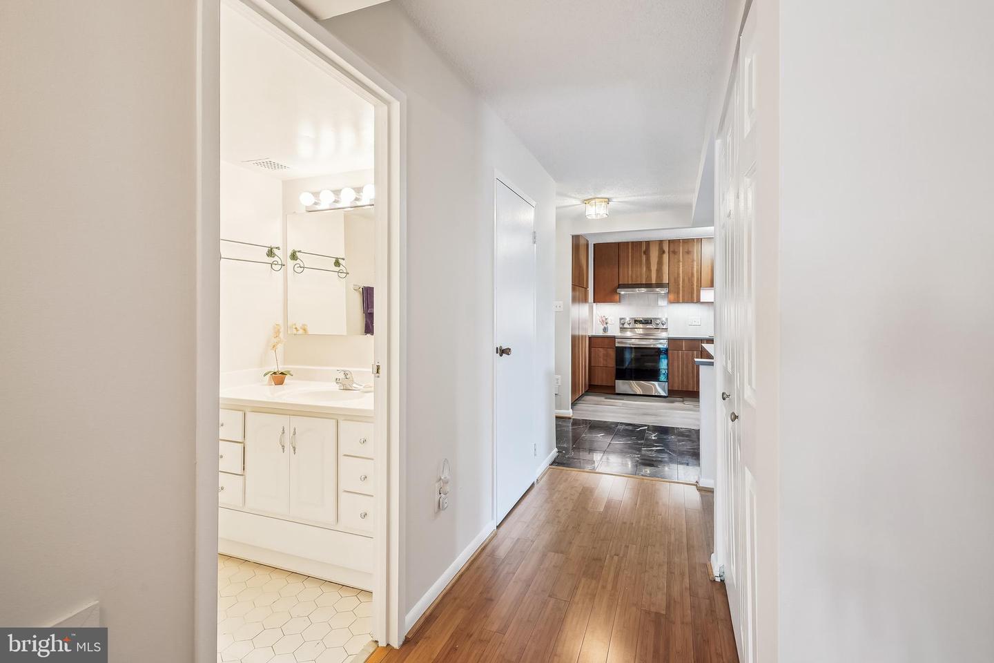 200 N PICKETT ST #108, ALEXANDRIA, Virginia 22304, 2 Bedrooms Bedrooms, ,2 BathroomsBathrooms,Residential,For sale,200 N PICKETT ST #108,VAAX2047004 MLS # VAAX2047004