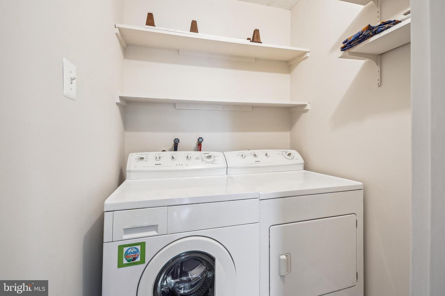 200 N PICKETT ST #108, ALEXANDRIA, Virginia 22304, 2 Bedrooms Bedrooms, ,2 BathroomsBathrooms,Residential,For sale,200 N PICKETT ST #108,VAAX2047004 MLS # VAAX2047004