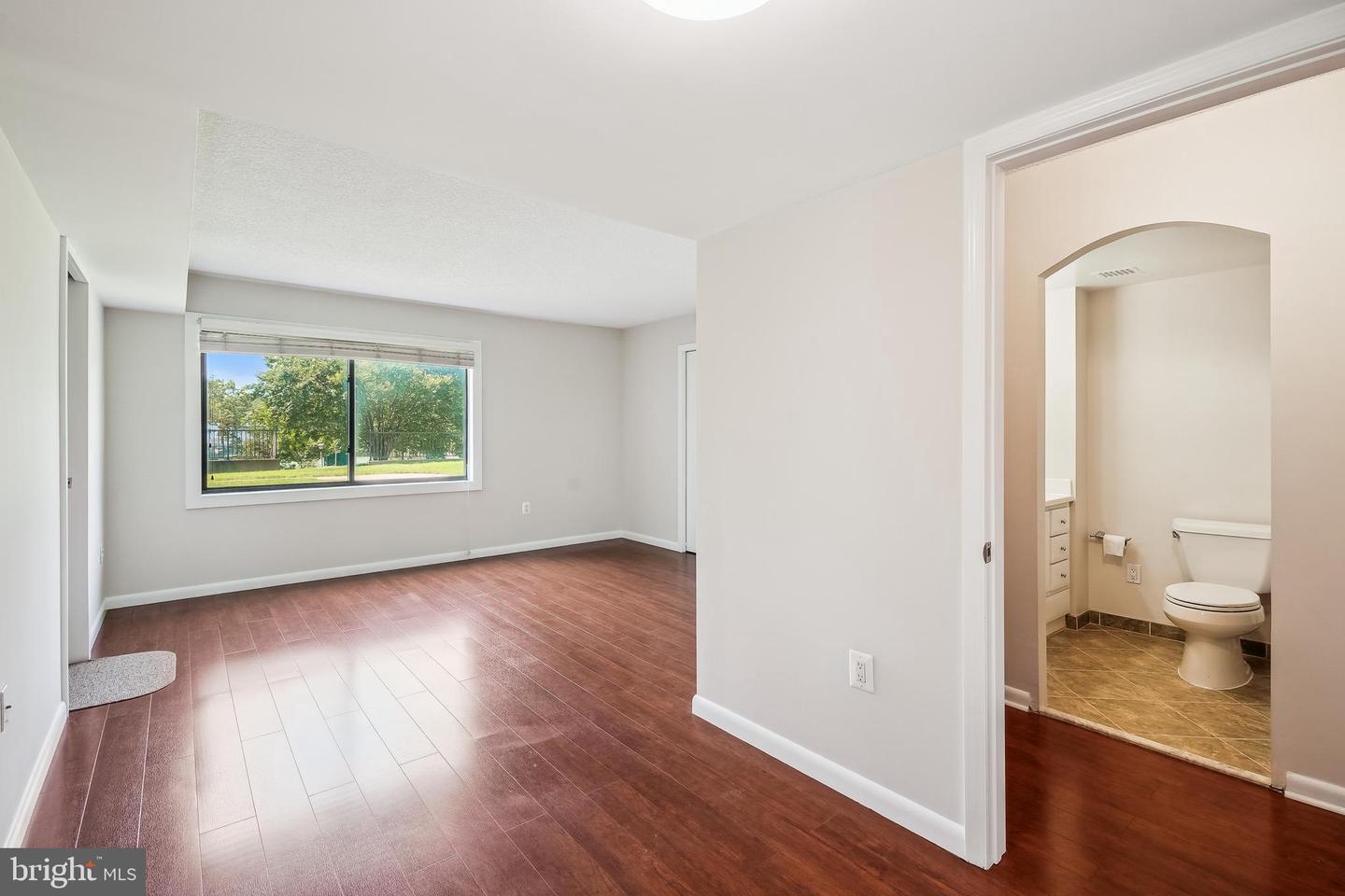 200 N PICKETT ST #108, ALEXANDRIA, Virginia 22304, 2 Bedrooms Bedrooms, ,2 BathroomsBathrooms,Residential,For sale,200 N PICKETT ST #108,VAAX2047004 MLS # VAAX2047004