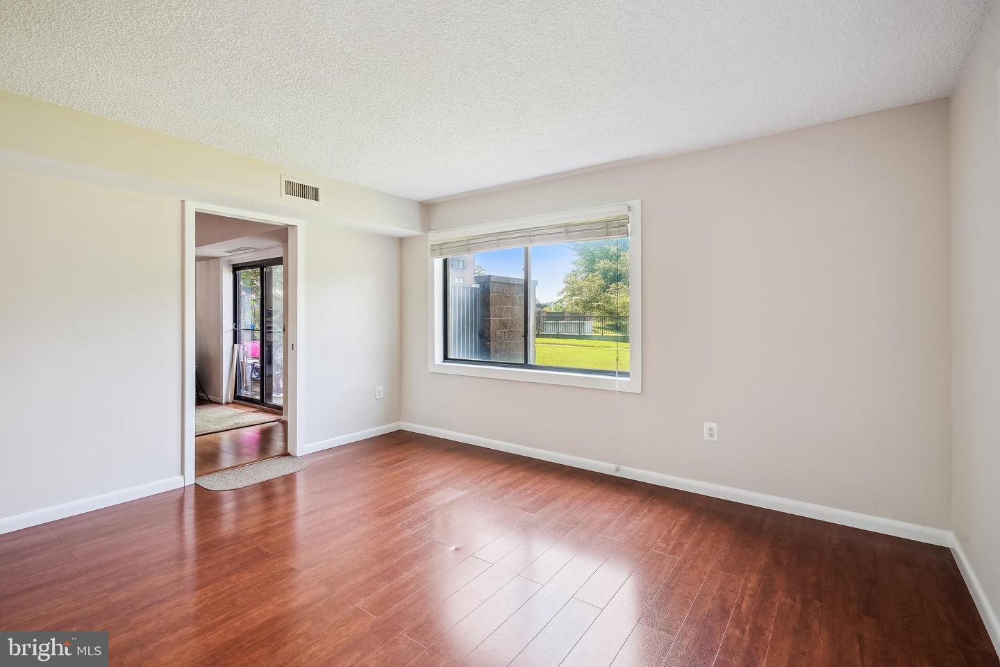 200 N PICKETT ST #108, ALEXANDRIA, Virginia 22304, 2 Bedrooms Bedrooms, ,2 BathroomsBathrooms,Residential,For sale,200 N PICKETT ST #108,VAAX2047004 MLS # VAAX2047004