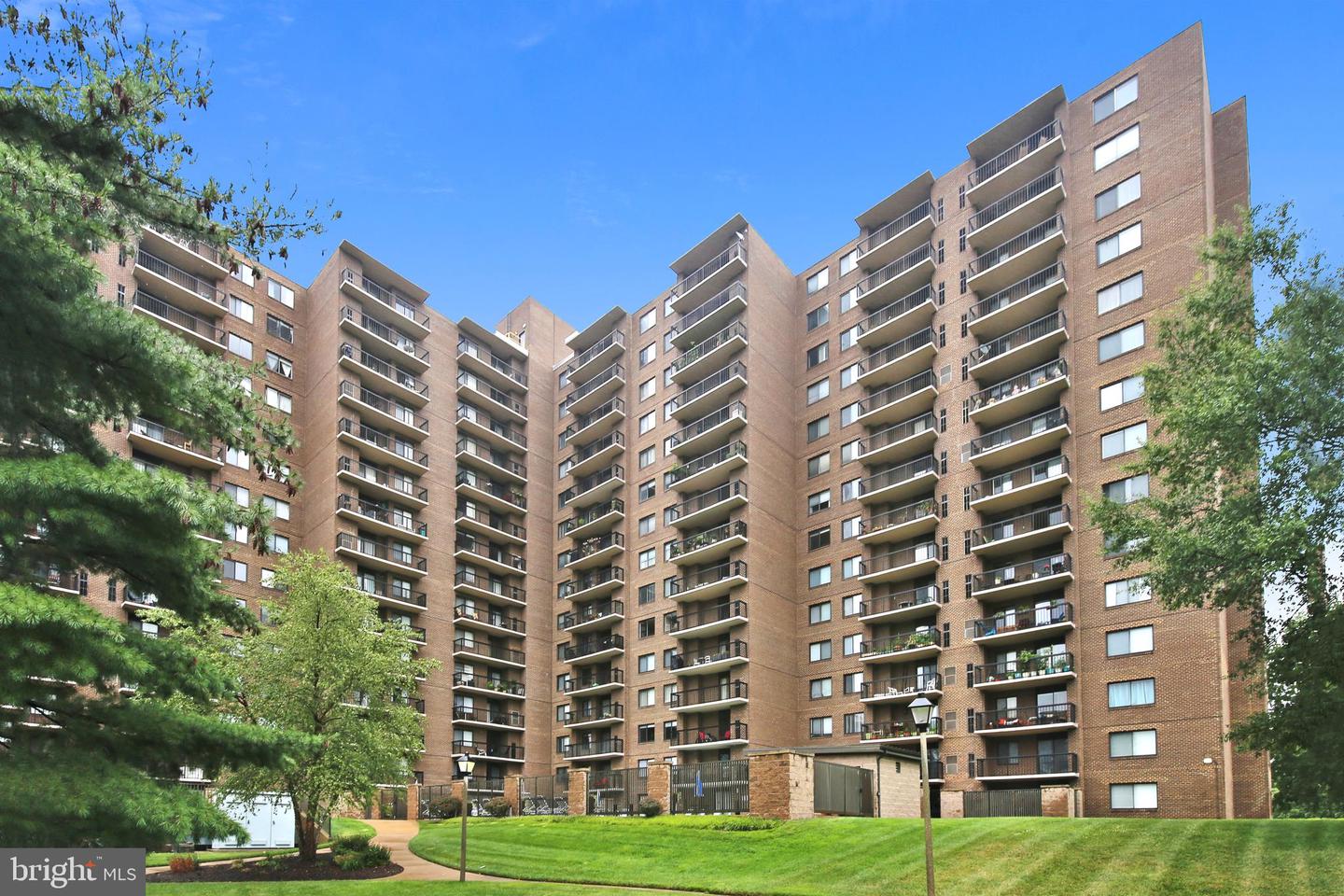 200 N PICKETT ST #108, ALEXANDRIA, Virginia 22304, 2 Bedrooms Bedrooms, ,2 BathroomsBathrooms,Residential,For sale,200 N PICKETT ST #108,VAAX2047004 MLS # VAAX2047004