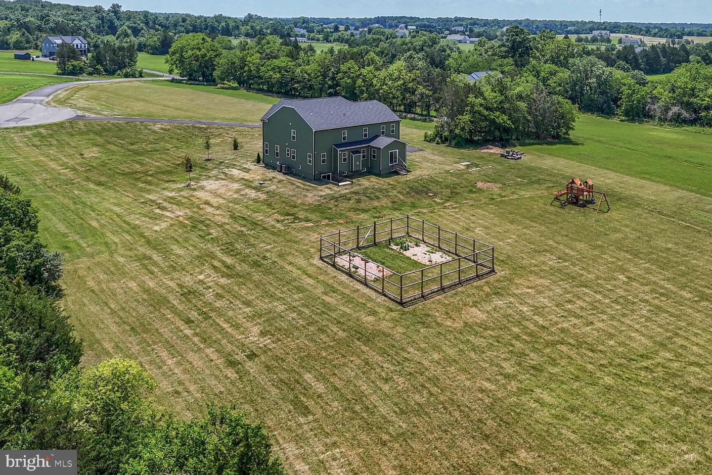 11100 SLATE LANDING LN, NOKESVILLE, Virginia 20181, 5 Bedrooms Bedrooms, ,4 BathroomsBathrooms,Residential,For sale,11100 SLATE LANDING LN,VAPW2098200 MLS # VAPW2098200