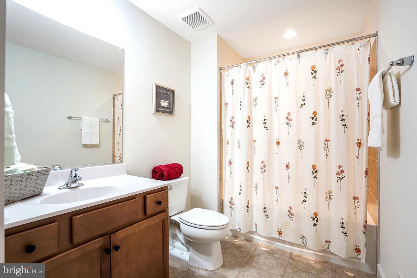 11100 SLATE LANDING LN, NOKESVILLE, Virginia 20181, 5 Bedrooms Bedrooms, ,4 BathroomsBathrooms,Residential,For sale,11100 SLATE LANDING LN,VAPW2098200 MLS # VAPW2098200