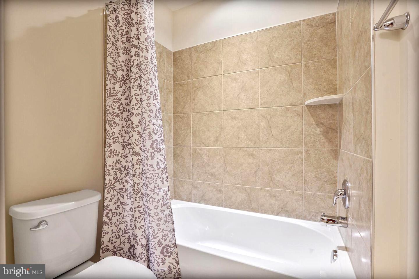 11100 SLATE LANDING LN, NOKESVILLE, Virginia 20181, 5 Bedrooms Bedrooms, ,4 BathroomsBathrooms,Residential,For sale,11100 SLATE LANDING LN,VAPW2098200 MLS # VAPW2098200