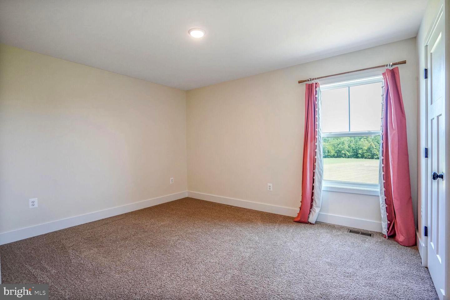 11100 SLATE LANDING LN, NOKESVILLE, Virginia 20181, 5 Bedrooms Bedrooms, ,4 BathroomsBathrooms,Residential,For sale,11100 SLATE LANDING LN,VAPW2098200 MLS # VAPW2098200