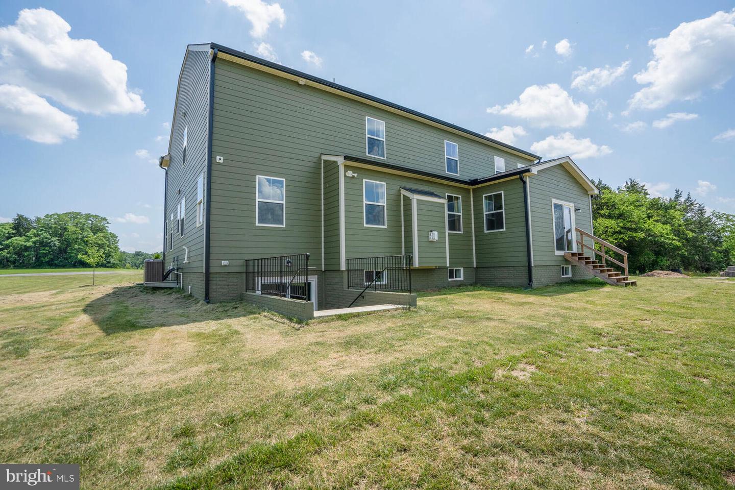 11100 SLATE LANDING LN, NOKESVILLE, Virginia 20181, 5 Bedrooms Bedrooms, ,4 BathroomsBathrooms,Residential,For sale,11100 SLATE LANDING LN,VAPW2098200 MLS # VAPW2098200