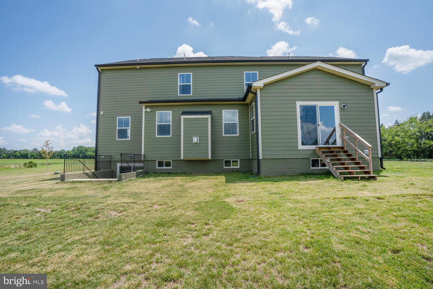 11100 SLATE LANDING LN, NOKESVILLE, Virginia 20181, 5 Bedrooms Bedrooms, ,4 BathroomsBathrooms,Residential,For sale,11100 SLATE LANDING LN,VAPW2098200 MLS # VAPW2098200