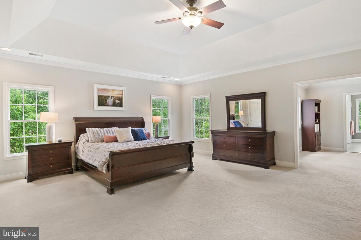 40623 CANONGATE DR, LEESBURG, Virginia 20175, 4 Bedrooms Bedrooms, ,5 BathroomsBathrooms,Residential,For sale,40623 CANONGATE DR,VALO2100772 MLS # VALO2100772