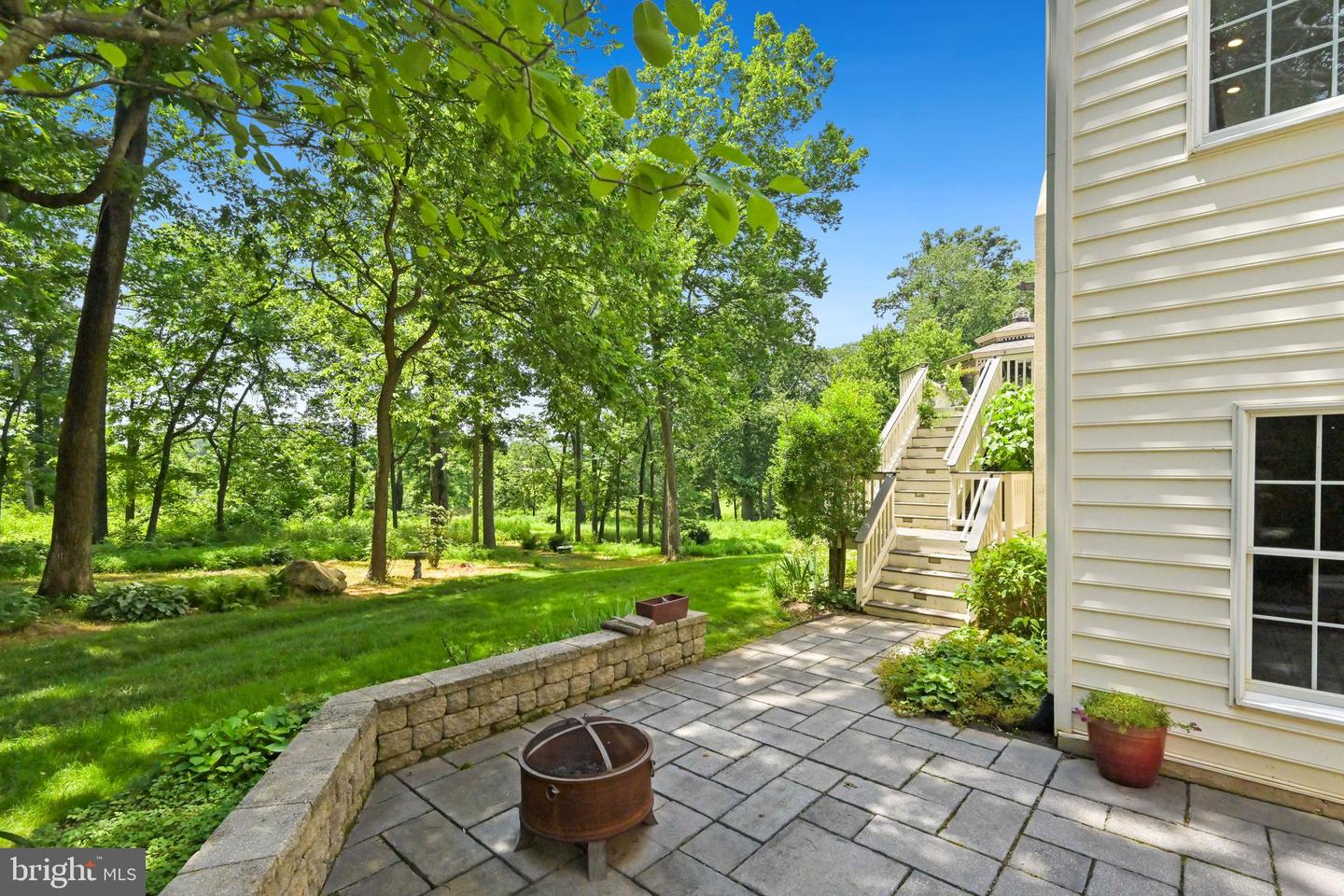 40623 CANONGATE DR, LEESBURG, Virginia 20175, 4 Bedrooms Bedrooms, ,5 BathroomsBathrooms,Residential,For sale,40623 CANONGATE DR,VALO2100772 MLS # VALO2100772