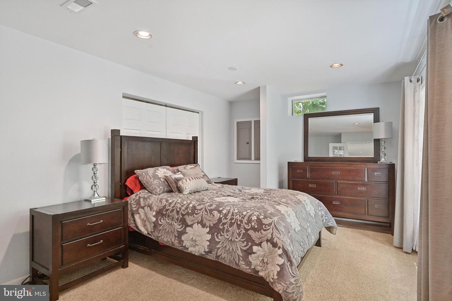 40623 CANONGATE DR, LEESBURG, Virginia 20175, 4 Bedrooms Bedrooms, ,5 BathroomsBathrooms,Residential,For sale,40623 CANONGATE DR,VALO2100772 MLS # VALO2100772