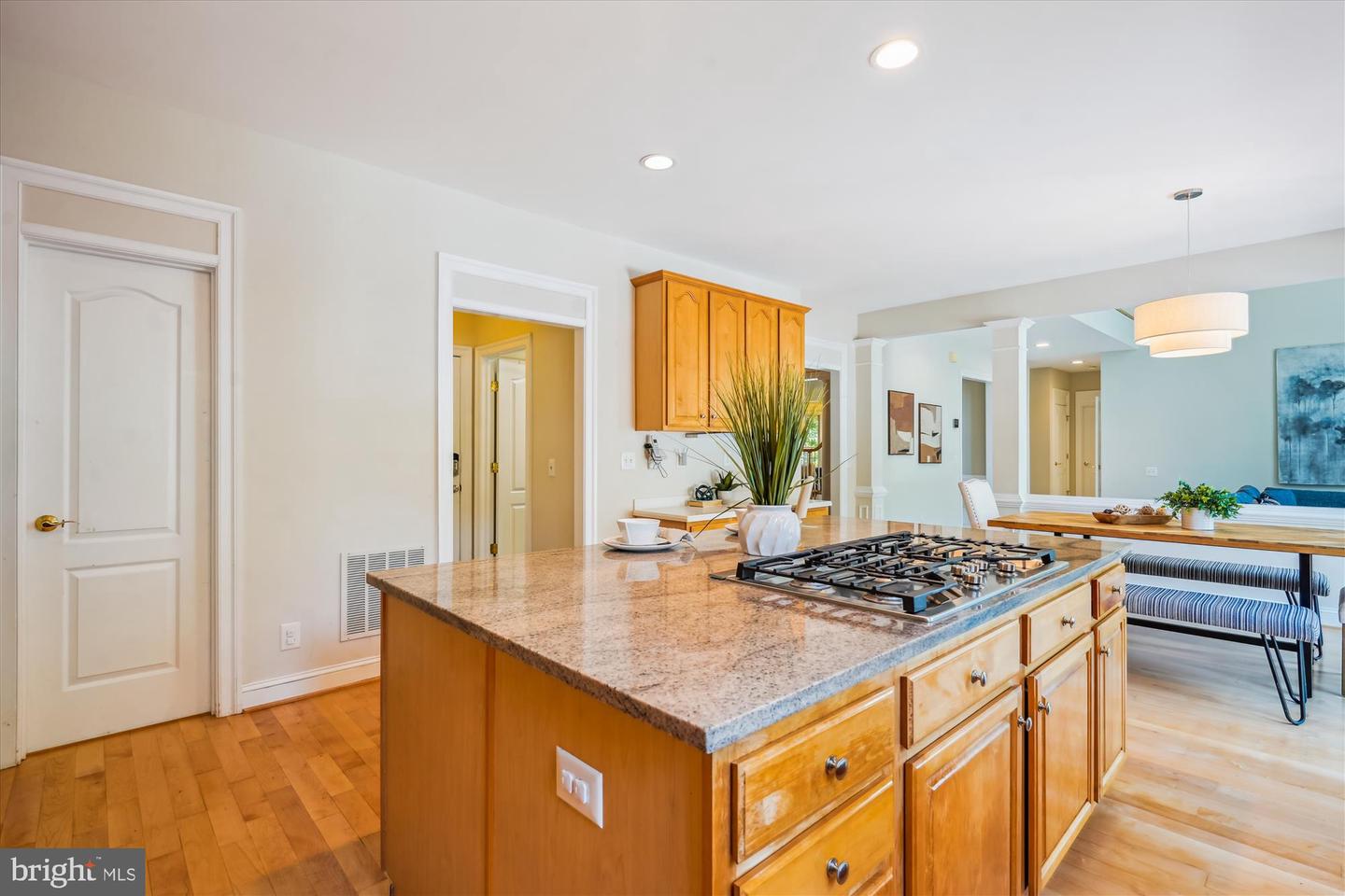 3206 WHEATLAND FARMS DR, OAKTON, Virginia 22124, 5 Bedrooms Bedrooms, ,4 BathroomsBathrooms,Residential,For sale,3206 WHEATLAND FARMS DR,VAFX2252656 MLS # VAFX2252656