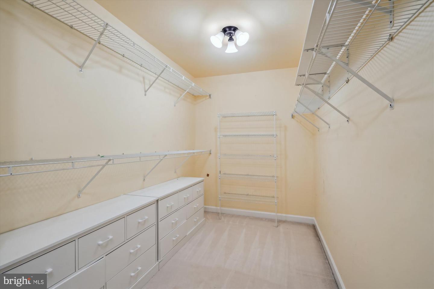 3206 WHEATLAND FARMS DR, OAKTON, Virginia 22124, 5 Bedrooms Bedrooms, ,4 BathroomsBathrooms,Residential,For sale,3206 WHEATLAND FARMS DR,VAFX2252656 MLS # VAFX2252656