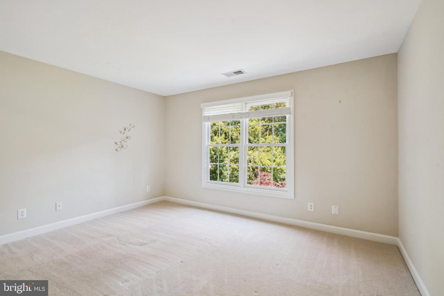 3206 WHEATLAND FARMS DR, OAKTON, Virginia 22124, 5 Bedrooms Bedrooms, ,4 BathroomsBathrooms,Residential,For sale,3206 WHEATLAND FARMS DR,VAFX2252656 MLS # VAFX2252656