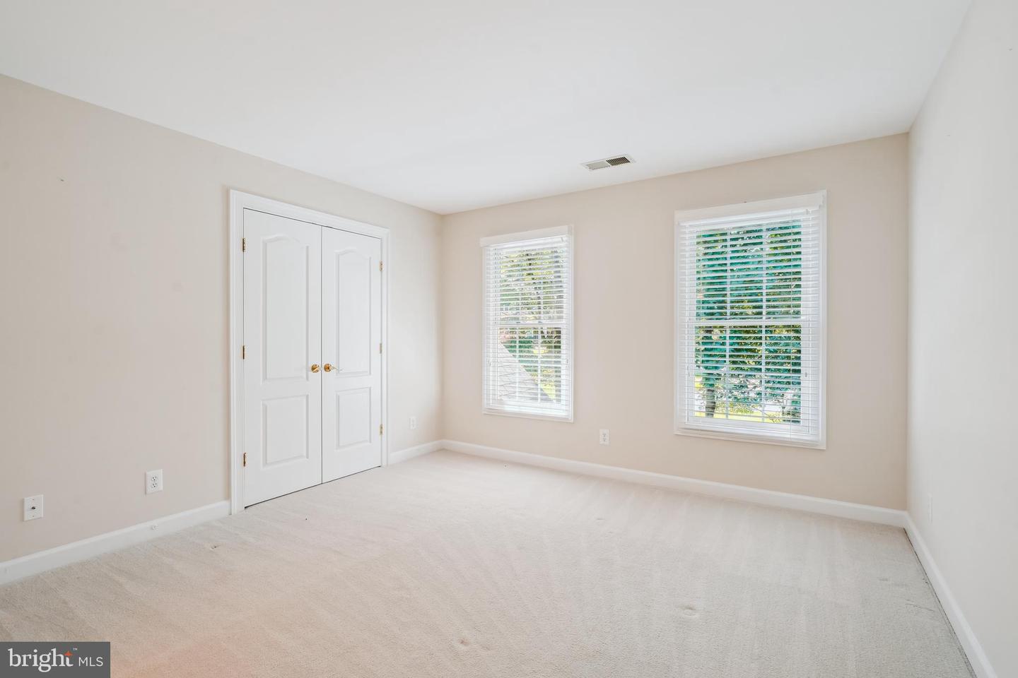 3206 WHEATLAND FARMS DR, OAKTON, Virginia 22124, 5 Bedrooms Bedrooms, ,4 BathroomsBathrooms,Residential,For sale,3206 WHEATLAND FARMS DR,VAFX2252656 MLS # VAFX2252656