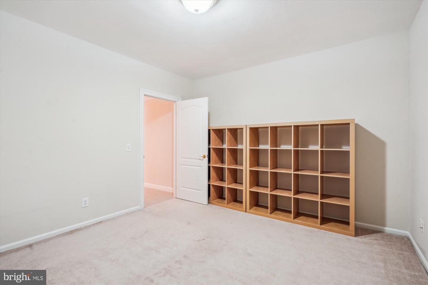 3206 WHEATLAND FARMS DR, OAKTON, Virginia 22124, 5 Bedrooms Bedrooms, ,4 BathroomsBathrooms,Residential,For sale,3206 WHEATLAND FARMS DR,VAFX2252656 MLS # VAFX2252656