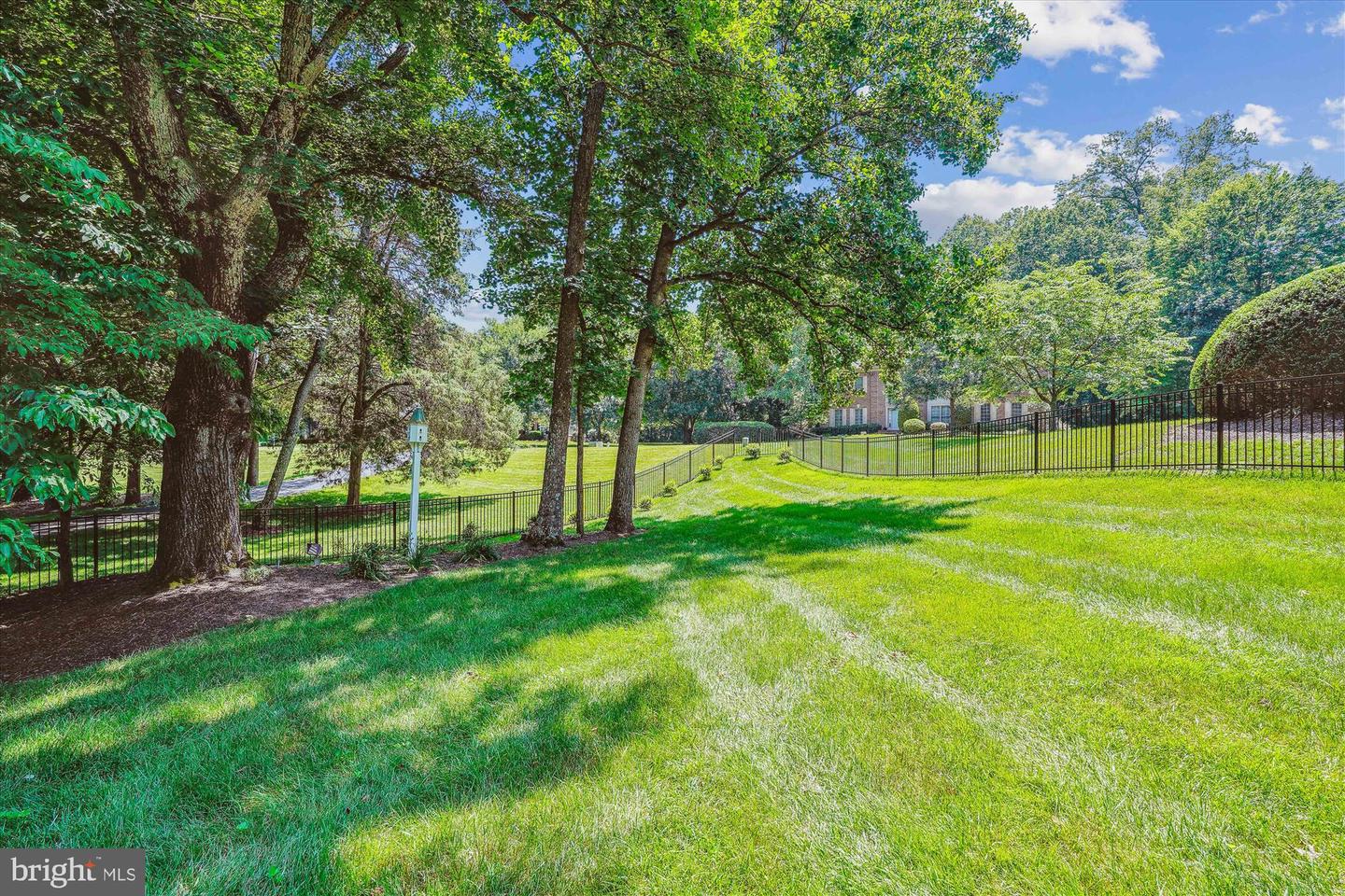 3206 WHEATLAND FARMS DR, OAKTON, Virginia 22124, 5 Bedrooms Bedrooms, ,4 BathroomsBathrooms,Residential,For sale,3206 WHEATLAND FARMS DR,VAFX2252656 MLS # VAFX2252656