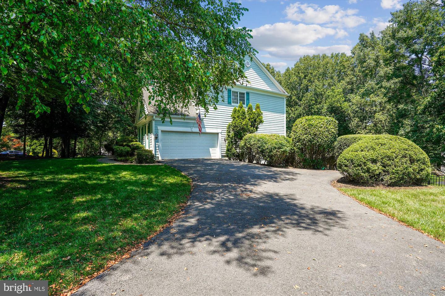3206 WHEATLAND FARMS DR, OAKTON, Virginia 22124, 5 Bedrooms Bedrooms, ,4 BathroomsBathrooms,Residential,For sale,3206 WHEATLAND FARMS DR,VAFX2252656 MLS # VAFX2252656