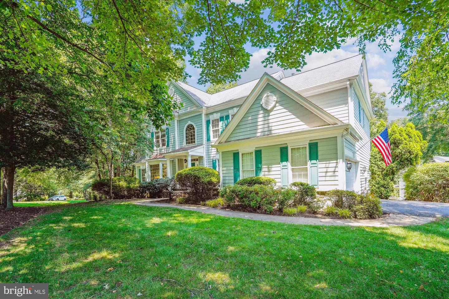 3206 WHEATLAND FARMS DR, OAKTON, Virginia 22124, 5 Bedrooms Bedrooms, ,4 BathroomsBathrooms,Residential,For sale,3206 WHEATLAND FARMS DR,VAFX2252656 MLS # VAFX2252656