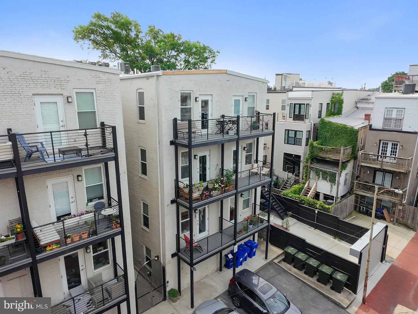 1812 NORTH CAPITOL ST NW #302, WASHINGTON, District Of Columbia 20002, 2 Bedrooms Bedrooms, ,2 BathroomsBathrooms,Residential,For sale,1812 NORTH CAPITOL ST NW #302,DCDC2208470 MLS # DCDC2208470