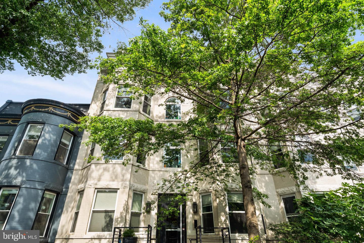1812 NORTH CAPITOL ST NW #302, WASHINGTON, District Of Columbia 20002, 2 Bedrooms Bedrooms, ,2 BathroomsBathrooms,Residential,For sale,1812 NORTH CAPITOL ST NW #302,DCDC2208470 MLS # DCDC2208470