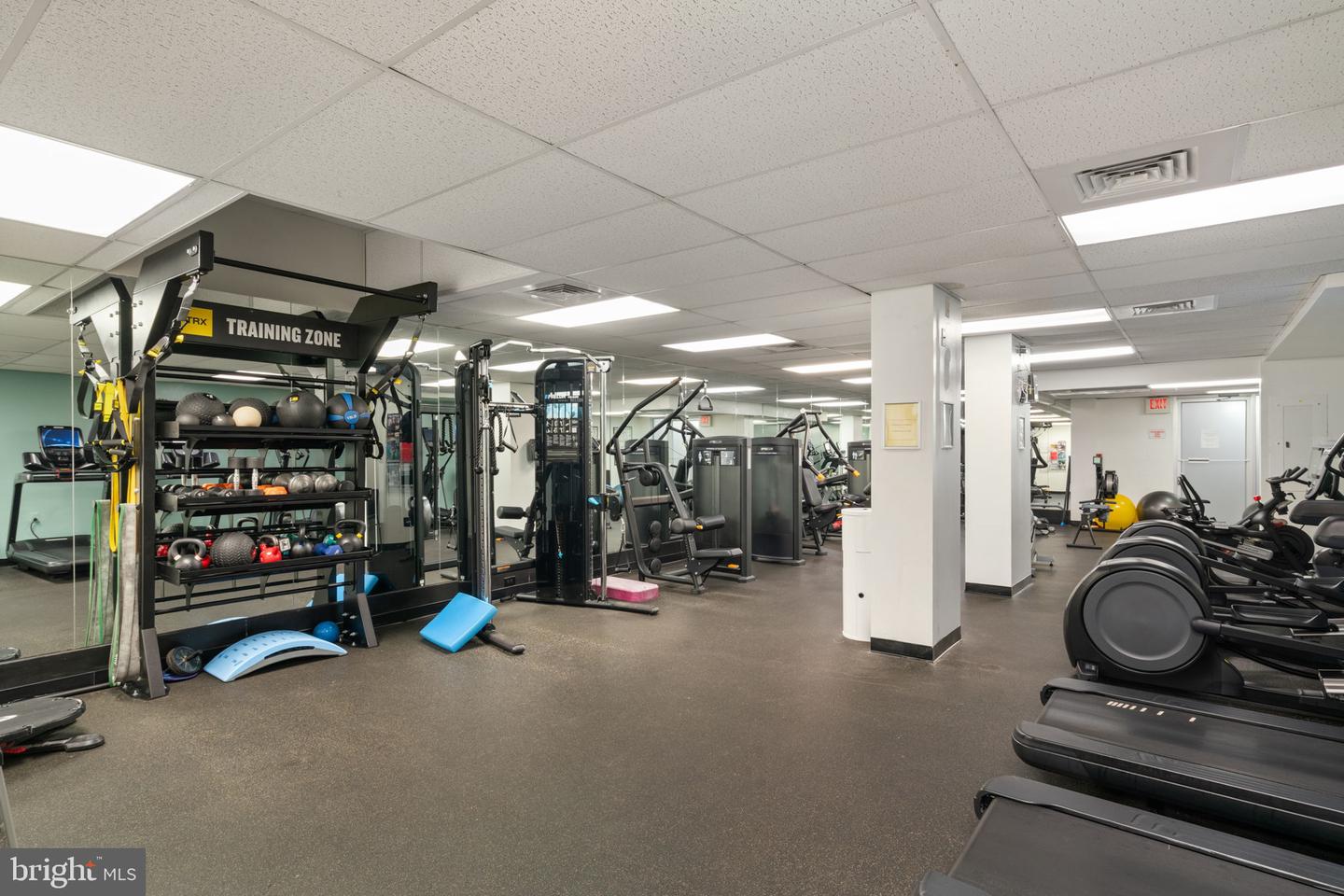 1200 N NASH ST N #1125, ARLINGTON, Virginia 22209, 2 Bedrooms Bedrooms, ,2 BathroomsBathrooms,Residential,For sale,1200 N NASH ST N #1125,VAAR2060010 MLS # VAAR2060010