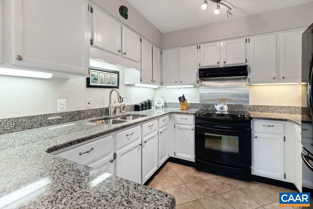 475 EAST CATOCTIN DR, WINTERGREEN RESORT, Virginia 22967, 3 Bedrooms Bedrooms, ,3 BathroomsBathrooms,Residential,For sale,475 EAST CATOCTIN DR,666264 MLS # 666264