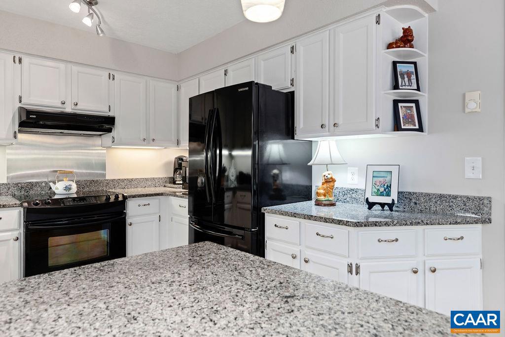 475 EAST CATOCTIN DR, WINTERGREEN RESORT, Virginia 22967, 3 Bedrooms Bedrooms, ,3 BathroomsBathrooms,Residential,For sale,475 EAST CATOCTIN DR,666264 MLS # 666264