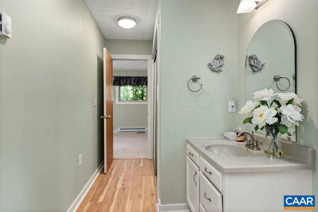475 EAST CATOCTIN DR, WINTERGREEN RESORT, Virginia 22967, 3 Bedrooms Bedrooms, ,3 BathroomsBathrooms,Residential,For sale,475 EAST CATOCTIN DR,666264 MLS # 666264