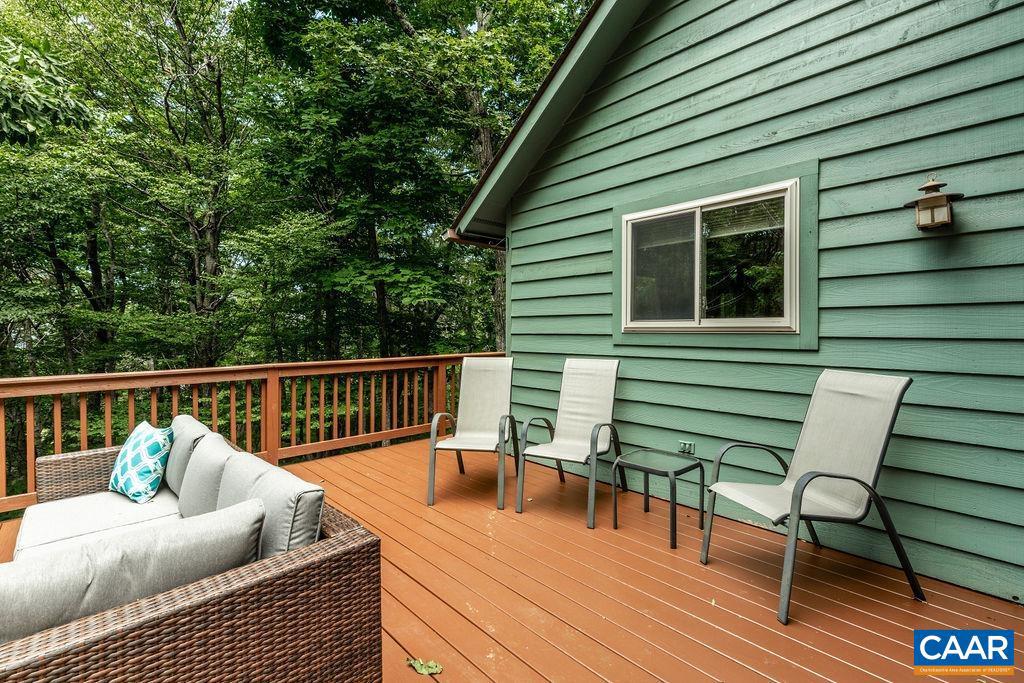 475 EAST CATOCTIN DR, WINTERGREEN RESORT, Virginia 22967, 3 Bedrooms Bedrooms, ,3 BathroomsBathrooms,Residential,For sale,475 EAST CATOCTIN DR,666264 MLS # 666264