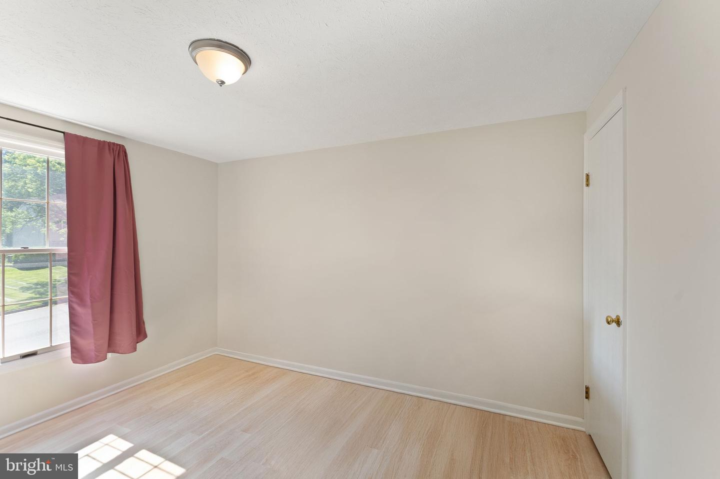 209 RECTOR ST, STERLING, Virginia 20164, 4 Bedrooms Bedrooms, ,2 BathroomsBathrooms,Residential,For sale,209 RECTOR ST,VALO2100888 MLS # VALO2100888