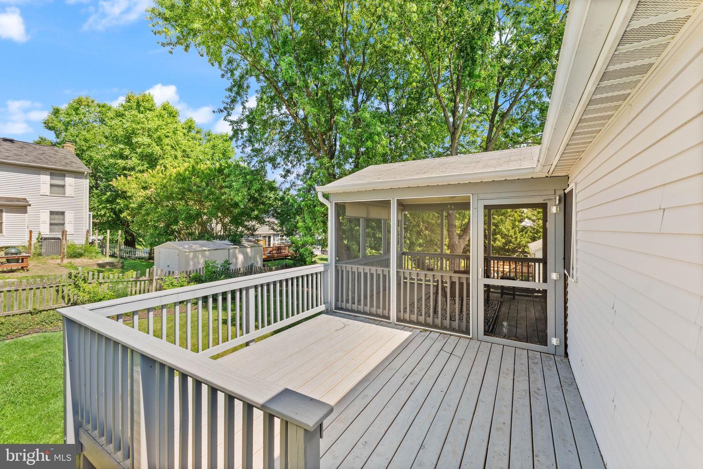 209 RECTOR ST, STERLING, Virginia 20164, 4 Bedrooms Bedrooms, ,2 BathroomsBathrooms,Residential,For sale,209 RECTOR ST,VALO2100888 MLS # VALO2100888