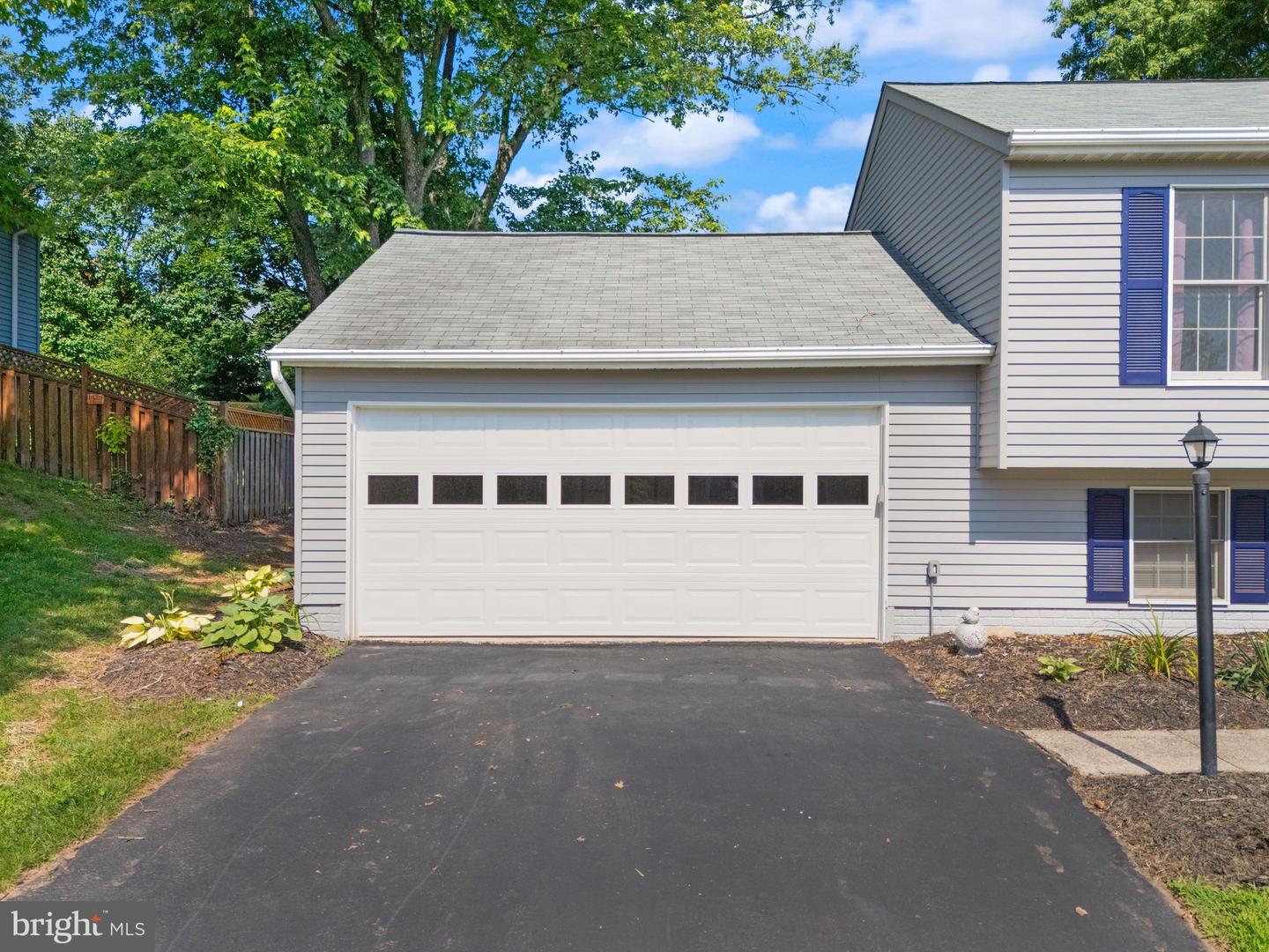 209 RECTOR ST, STERLING, Virginia 20164, 4 Bedrooms Bedrooms, ,2 BathroomsBathrooms,Residential,For sale,209 RECTOR ST,VALO2100888 MLS # VALO2100888