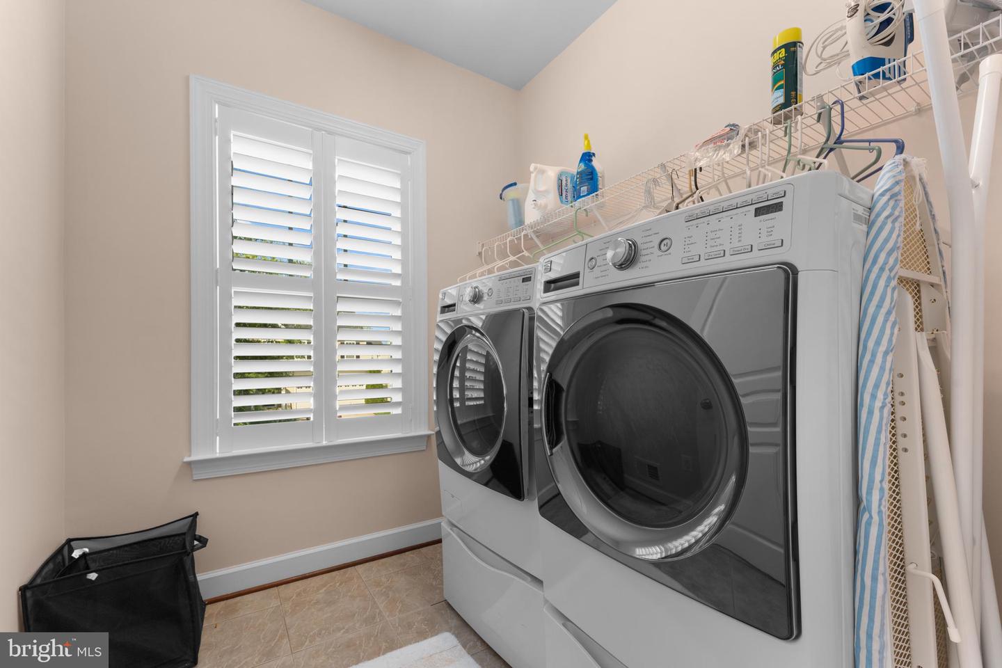 15094 ADDISON LN, WOODBRIDGE, Virginia 22193, 5 Bedrooms Bedrooms, ,4 BathroomsBathrooms,Residential,For sale,15094 ADDISON LN,VAPW2098424 MLS # VAPW2098424